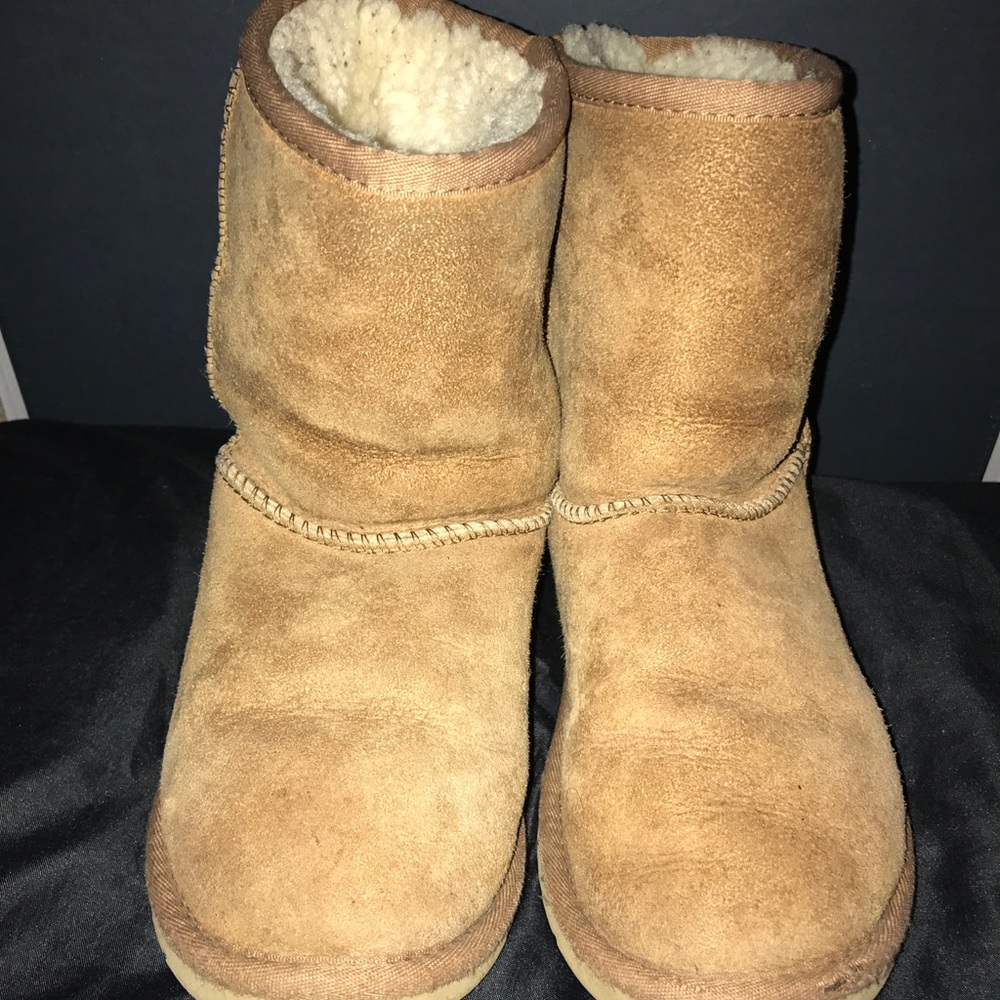 Tan authentic UGGS