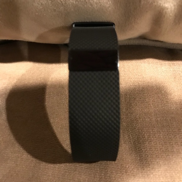 Fitbit Charge HR - New - Picture 4 of 4