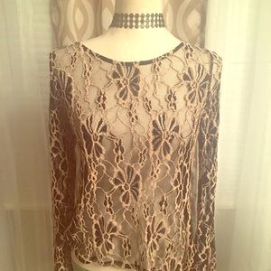 Woman long sleeve blouse