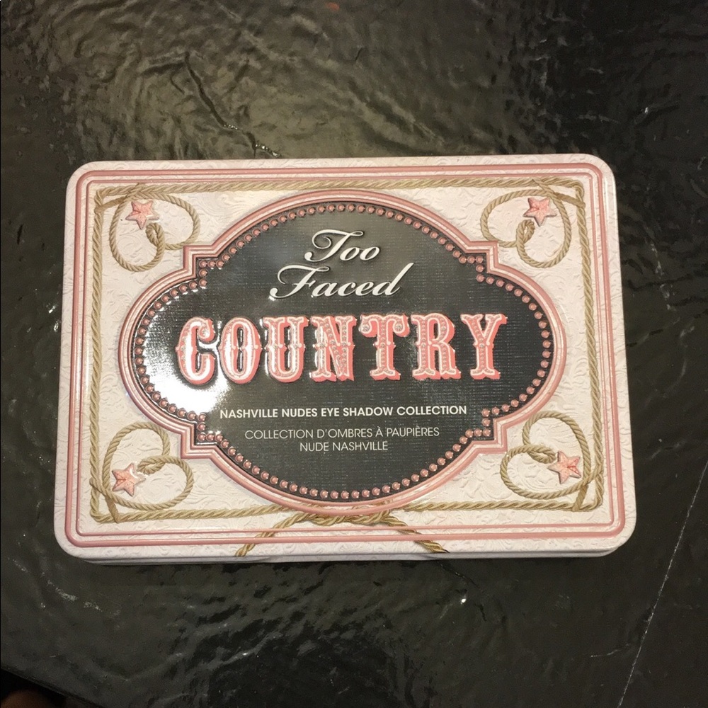 TOO FACED//like new