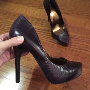 Jessica Simpson Plum Heels