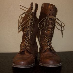 Brown Mutlifunctional Combat Boots ***