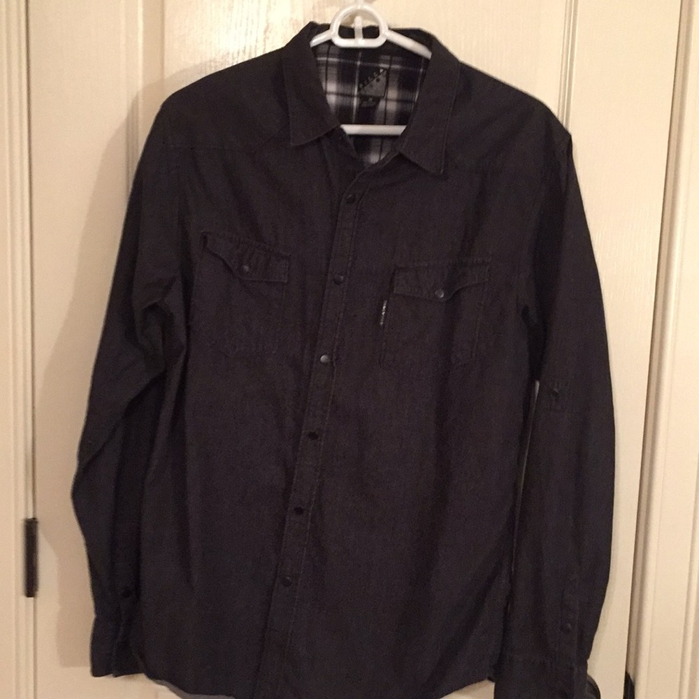 Billabong long sleeve snap front shirt