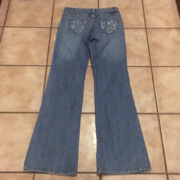 4/$50 Cache Embellished Jeans w/ bling 8 x 33 - Picture 3 of 7