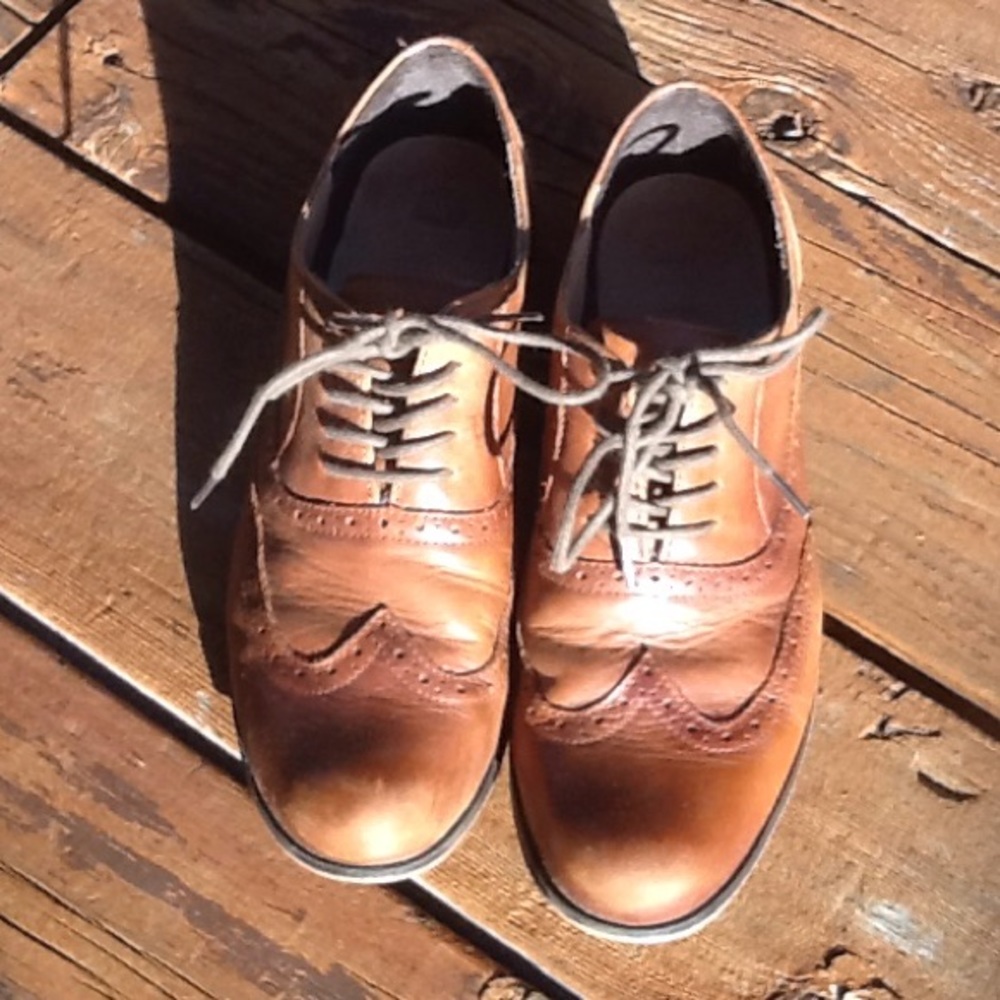 Clarks (UK) brown leather brogues US equiv. 7.5