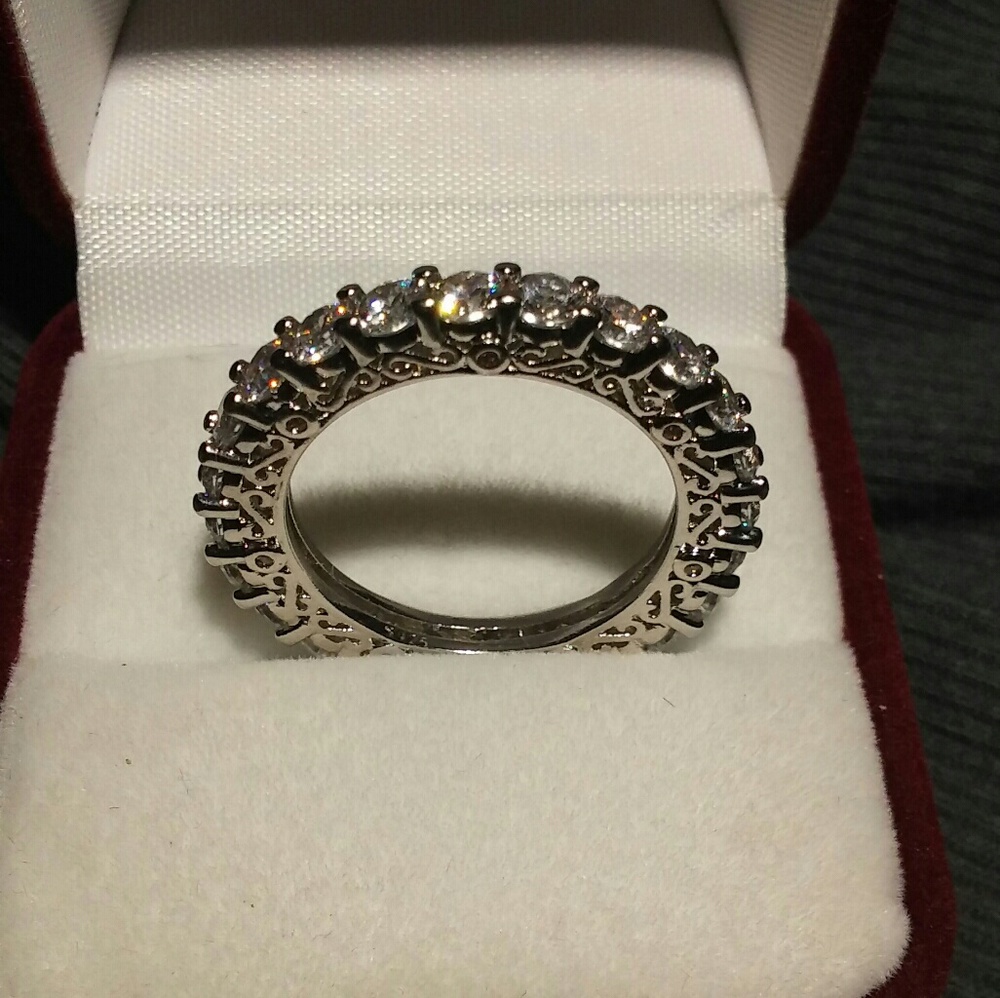 Sterling Silver Crystal Band Ring Size 8