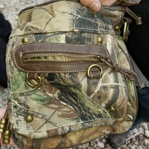 Cross body camo bag