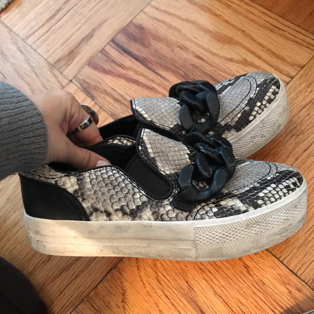 Ash Sneakers size 37 (7)