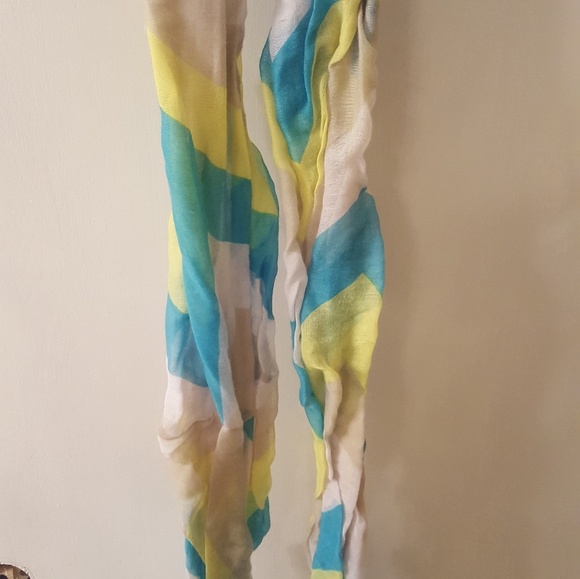 Scarf - Picture 1 of 1