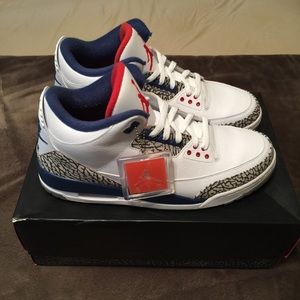 Air Jordan 3 Retro “True Blue”