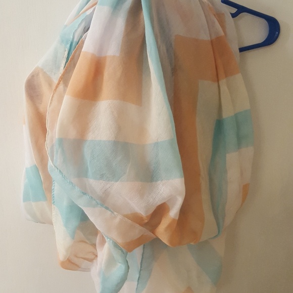 Scarf - Picture 1 of 1