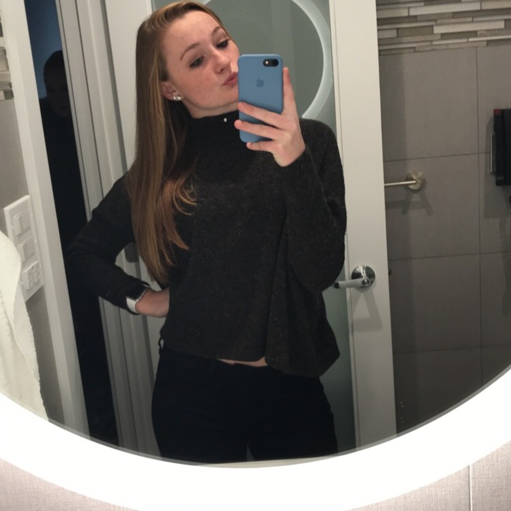 Meet your Posher, Carly