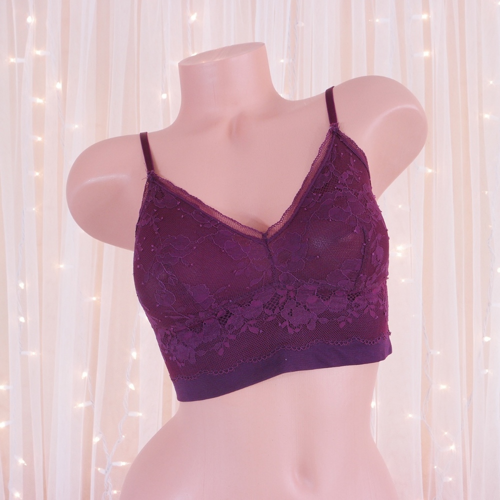 Victoria's Secret Chantilly Lace Plunge Bralette
