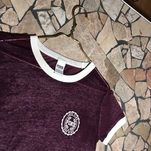 Victoria’s Secret PINK tshirt