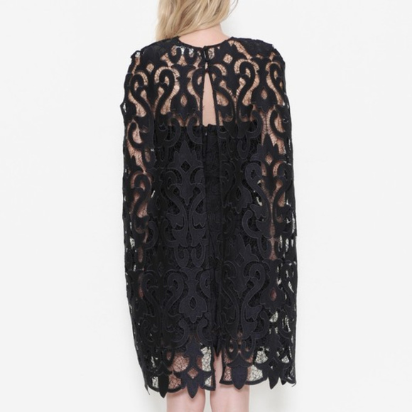 Stunning Cape Dress. Lace 2pc - Picture 3 of 3