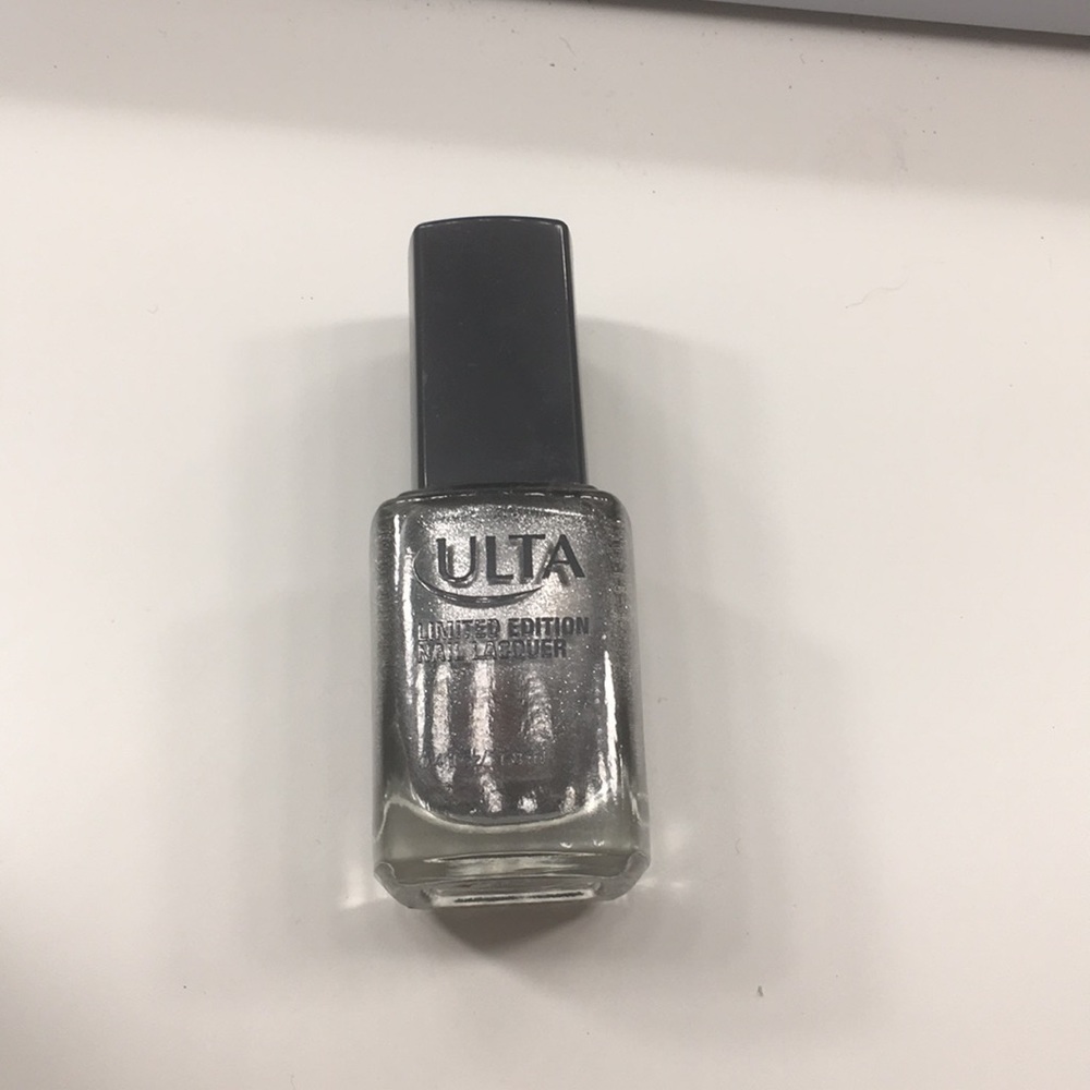 💜MAKE AN OFFER💜 LIMITED EDITION ULTA NAIL POLISH