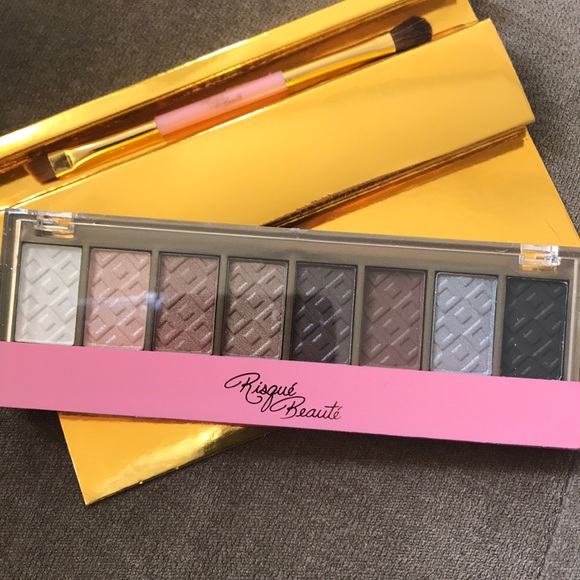 Nude Basics Eye Shadow - Picture 2 of 5