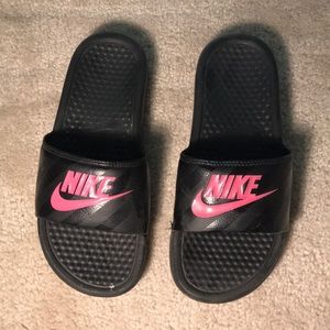 Nike slides