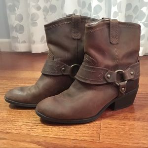 Mossimo Supply Co. ankle cowboy boot