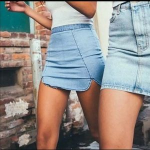 Brandy melville raquel skirt