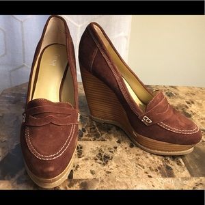 Levity loafer stacked heel, style BEE BOP