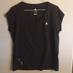 Adidas workout shirt size extra large