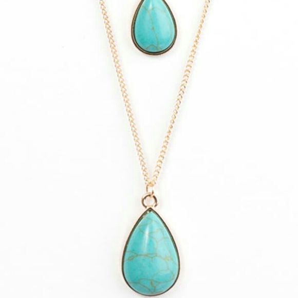 Paparazzi Turquoise Necklace - Picture 3 of 3