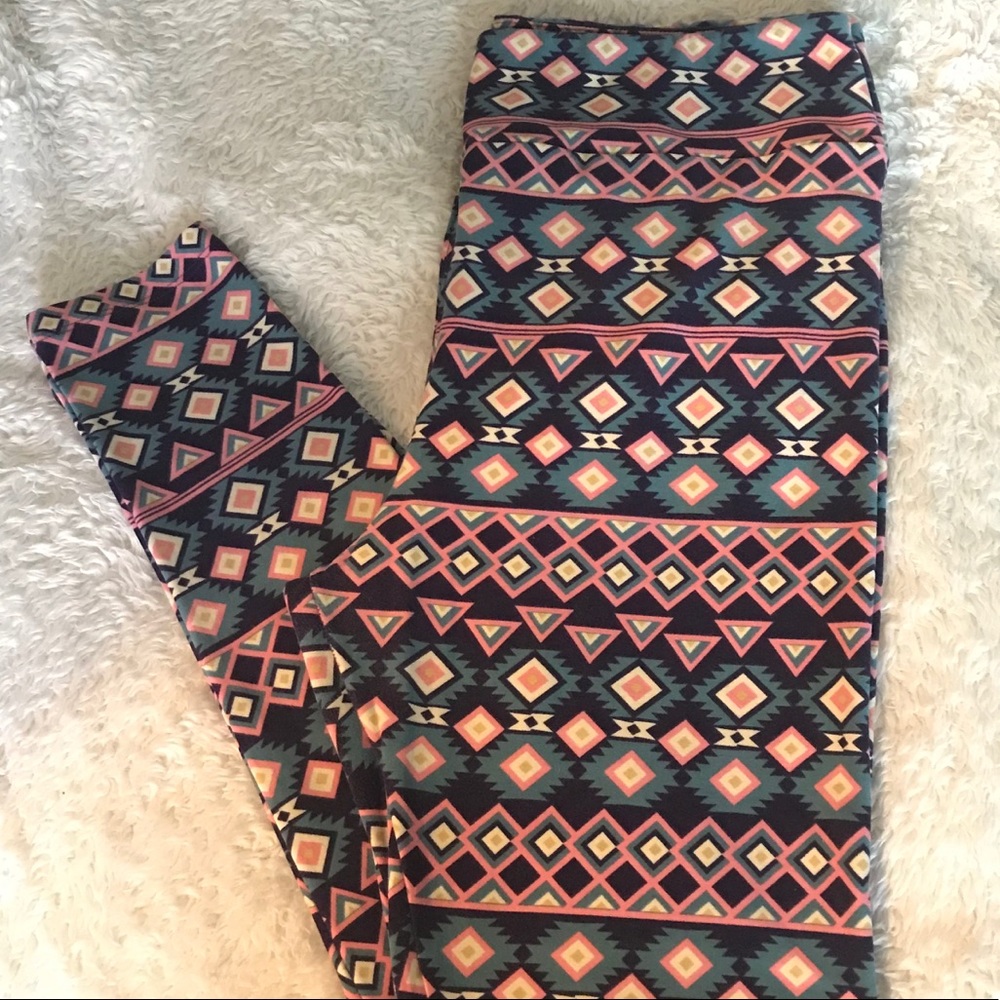 Purple/Teal print LuLaRoe leggings