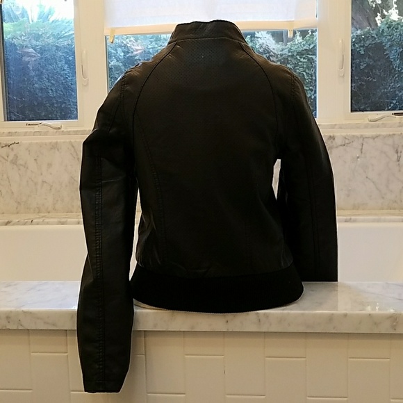 Motorcycle Style Bomber Jacket in Vegan P'leather - Picture 3 of 5