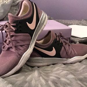 Nike training sneakers