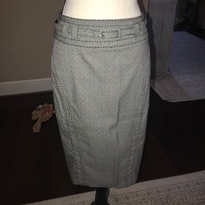 Black and white pencil skirt