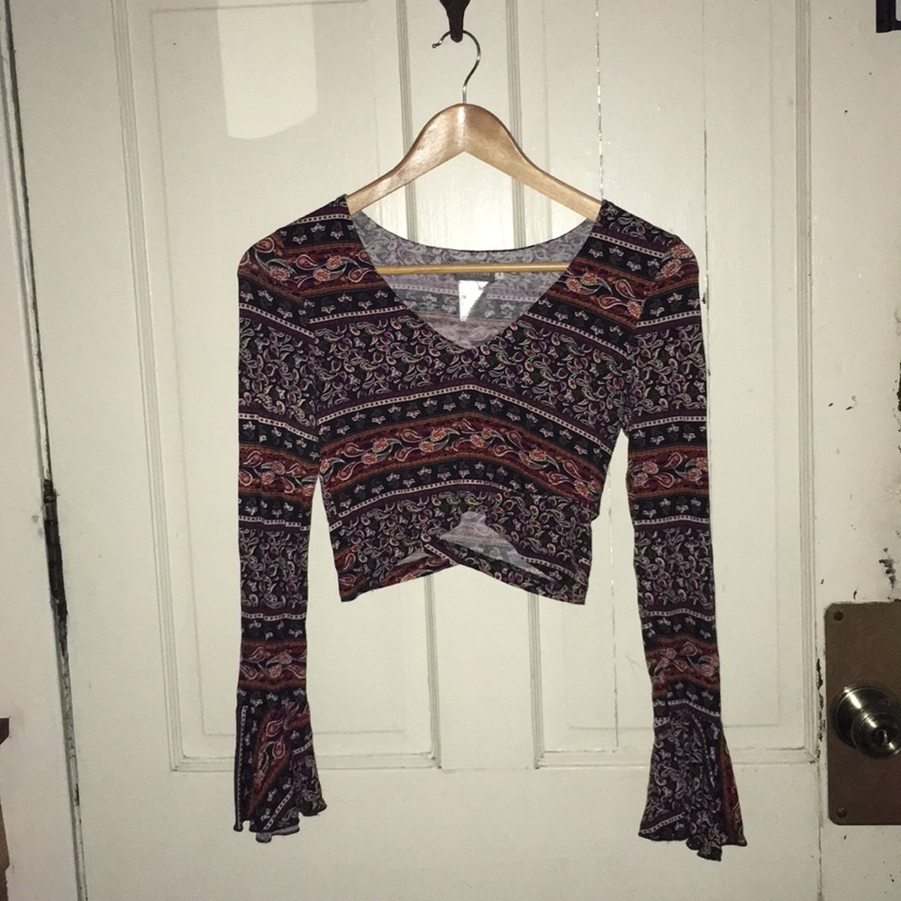Boho Crop Top With Bell Sleeves✨