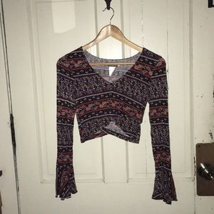 Boho Crop Top With Bell Sleeves✨