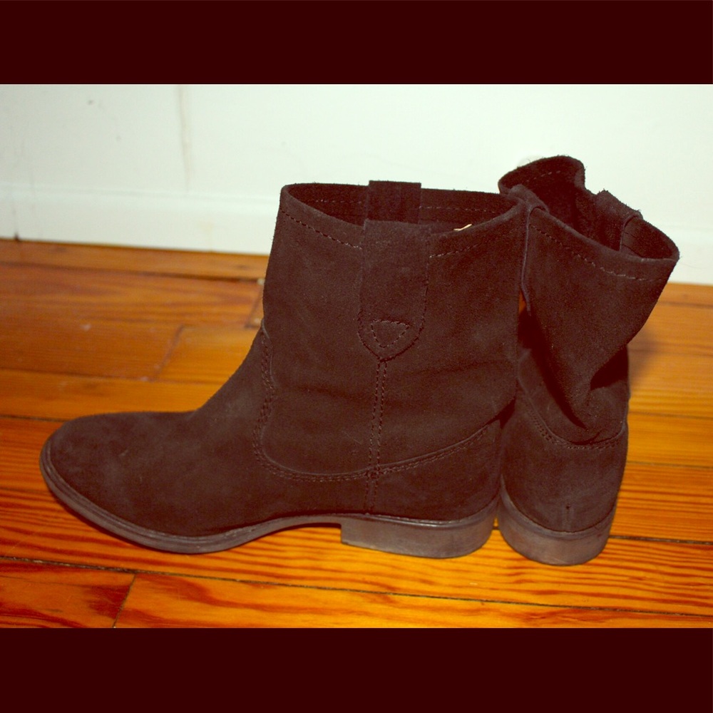 Zigi Cannoli Black Real Suede Booties Size 6