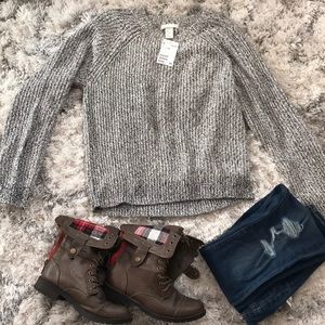 NWT H&M Comfy pullover sweater - size medium