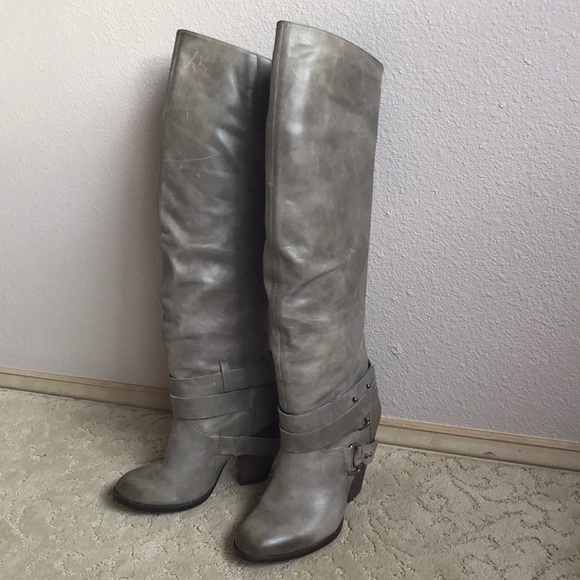 fergie gray boots