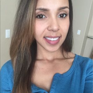 Meet your Posher, Ne'cole