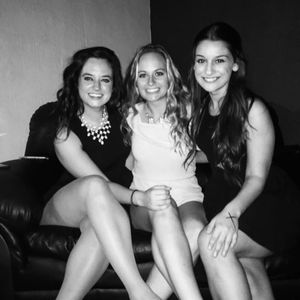 Meet your Posher, Julia