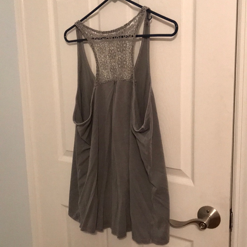 Top - Picture 2 of 2