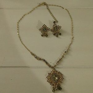 5️⃣for🔟 Necklace and Earrings