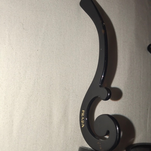 Authentic Prada Round Sunglasses - Picture 3 of 7