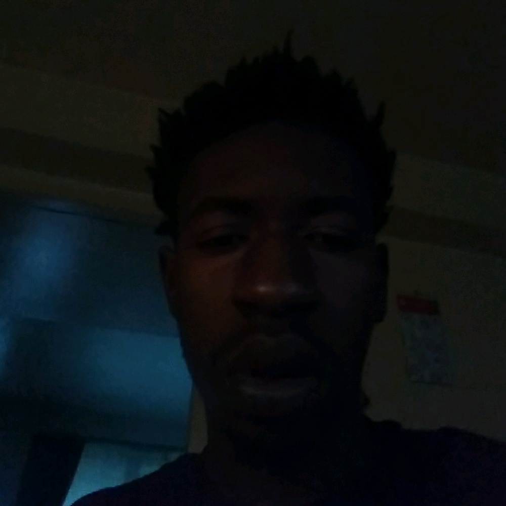 Meet your Posher, Travis