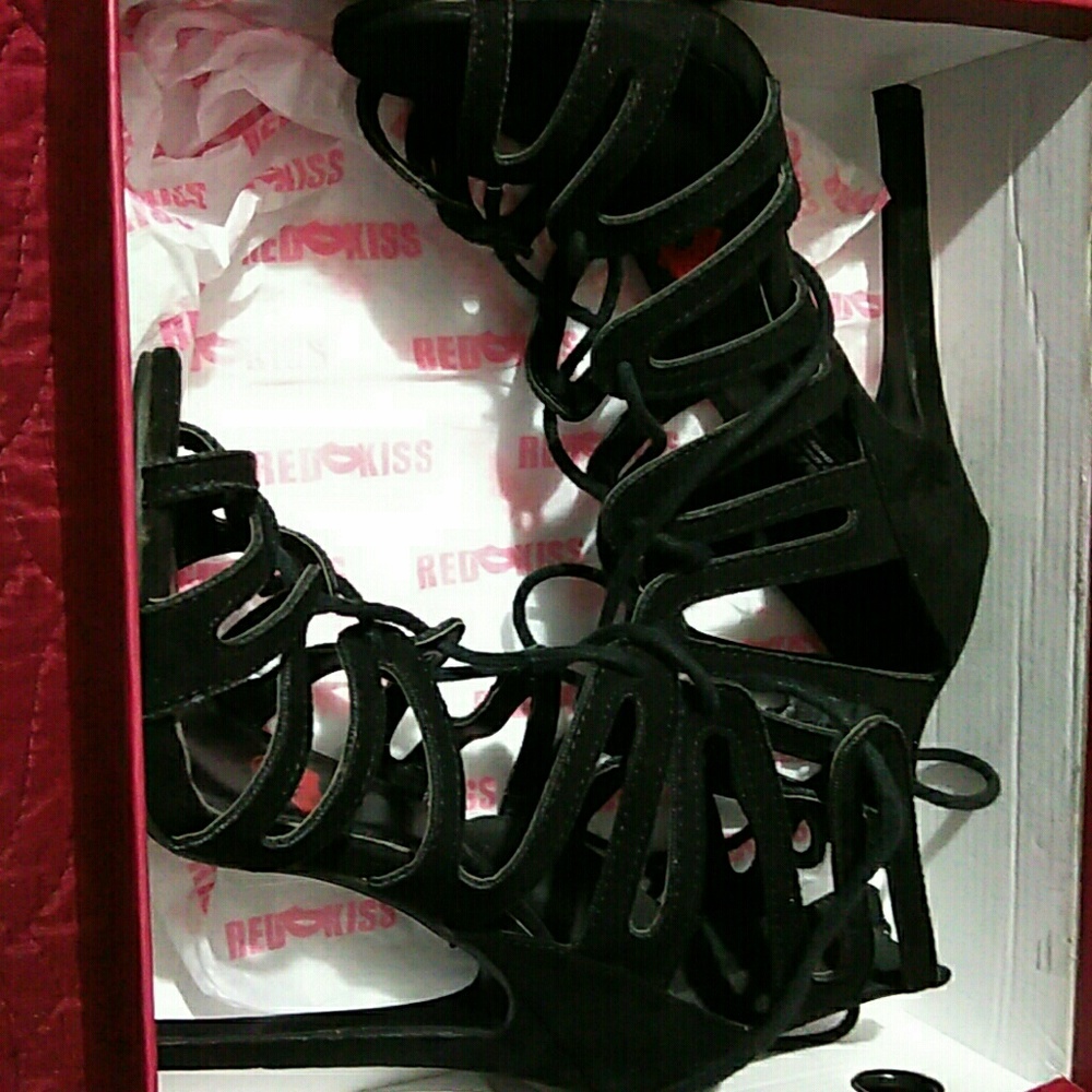 lace heels (black)