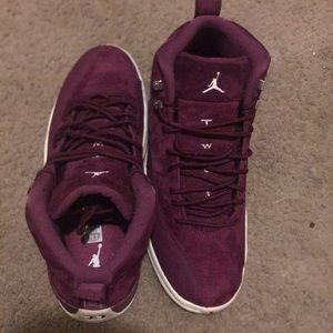 Bordeaux Retro 12s