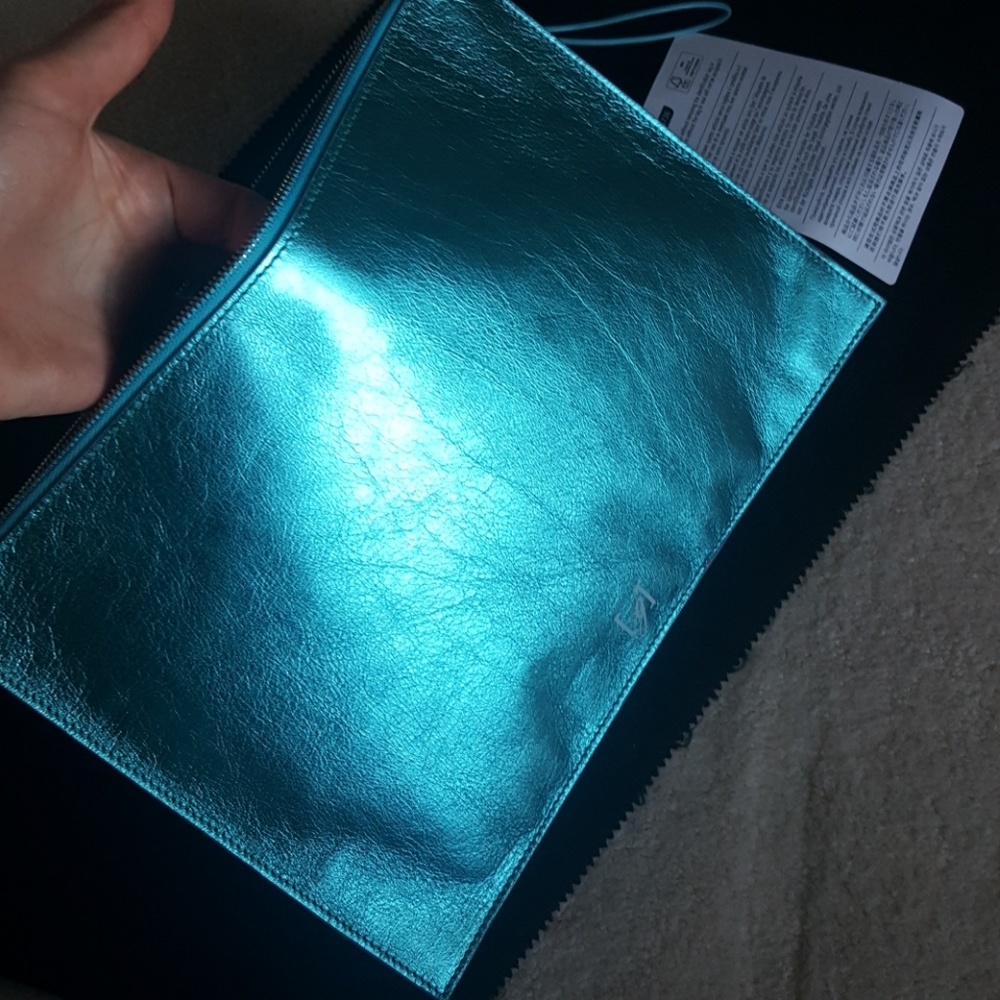 NEW Metallic teal/blue genuine leather clutch