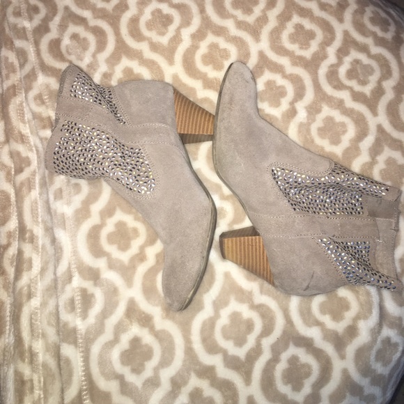 Faux suede wedged booties! - Picture 1 of 3