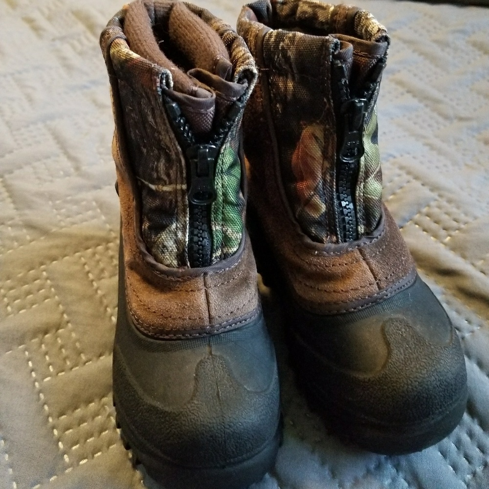 Toddler snowboots
