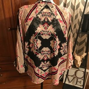 Women’s Batwing Top