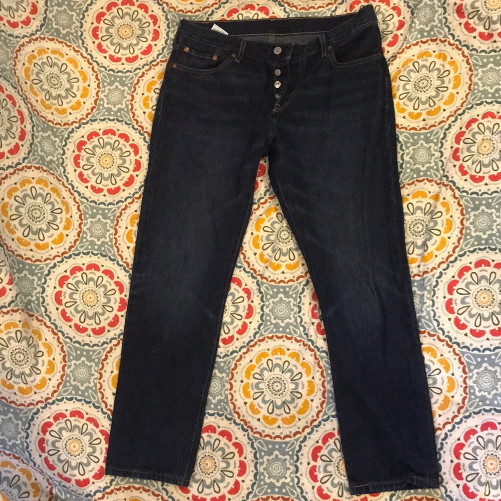 501 button fly woman’s tapered Levi’s