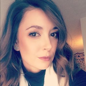 Meet your Posher, Devon